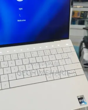 New Laptop Dell XPS 13 32GB Intel Core I7 SSD 1T