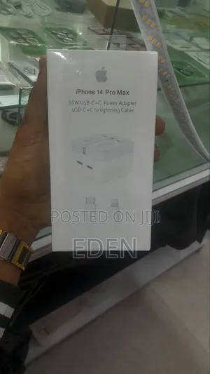 Photo - iPhone 14 Pro Max 50w Fast Charger (Usb-C to Lightning)
