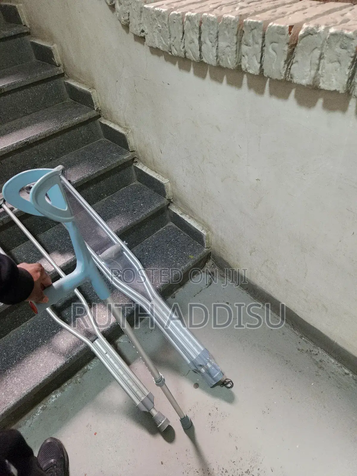 Crutches Pair Both Sides Medical Crutches轟隆crutches Axillary Medical