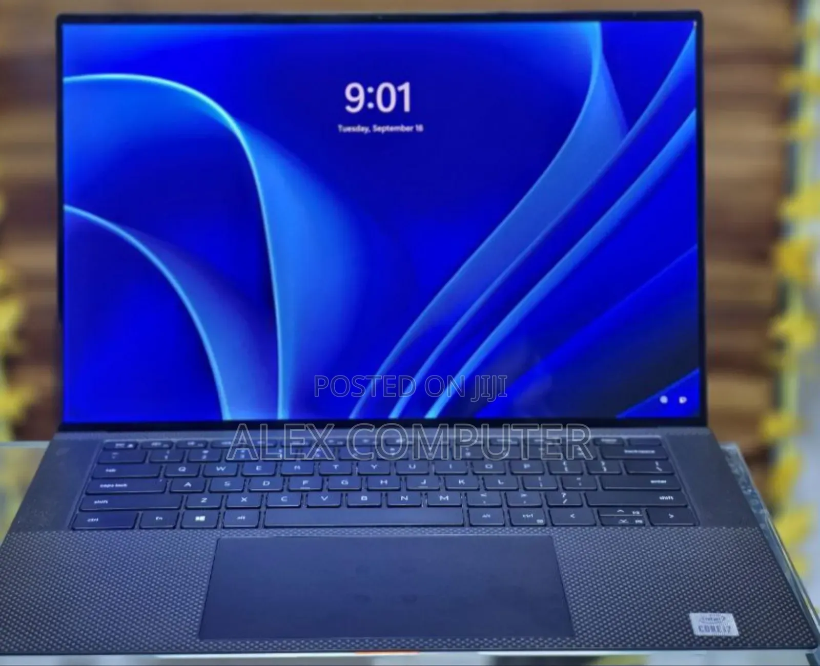 New Laptop Dell XPS 15 16GB Intel Core I7 SSD 512GB
