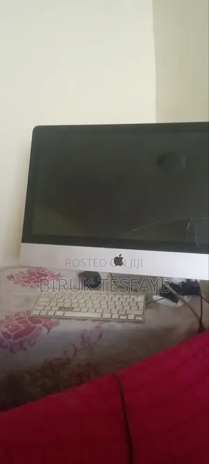 Desktop Computer Apple iMac 12GB Intel Core I3 HDD 1T