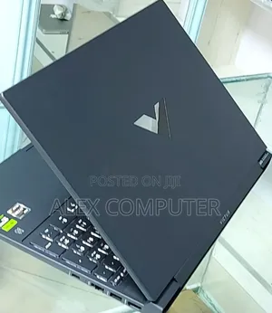 New Laptop HP Victus 15 8GB AMD Ryzen 5 SSD 512GB
