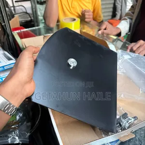 Q08 Wall Mount Bracket for Set-Top Boxes, DVD ,Notebooks (ዲኮደር መስቀያ)