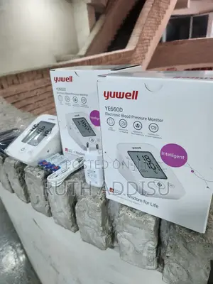 Photo - Yuwell Ye660d Blood Pressure Monitor廟會blood Pressure Monitor New