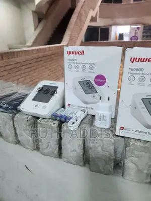 Photo - Yuwell Blood Pressure Monitor麻豆digital Blood Pressuer Monitor求助bp New