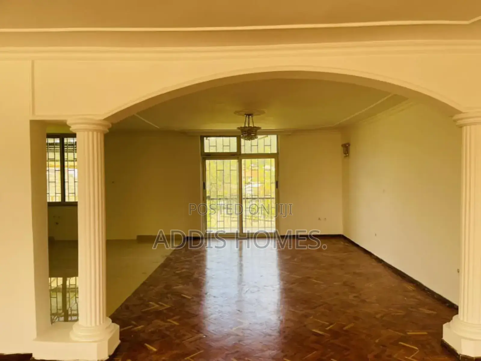 6bdrm Apartment in Bole for rent