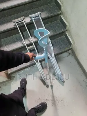 Crutches Axillary and Elbow All by One Axillary Crutches庫藏crutches New