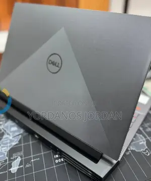 New Laptop Dell G15 5535 16GB Intel Core I7 SSD 1T