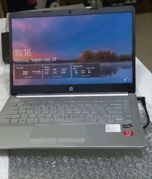 Photo - New Laptop HP Pavilion 15 8GB AMD Ryzen 5 SSD 512GB