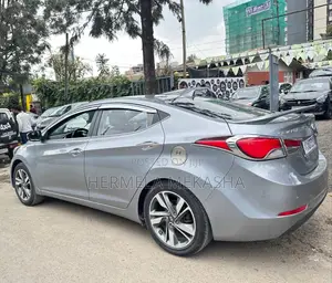 Hyundai Avante 2014 Silver