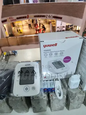 Photo - የደም ግፊት መለኪያ በቻርጅ የሚሰራ算命blood Pressure Monitor Digital