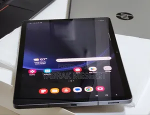 Photo - New Samsung Galaxy Tab S9 FE 64 GB Black