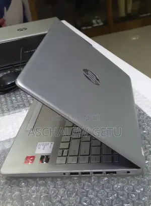 New Laptop HP Stream Notebook 8GB AMD Ryzen 3 SSD 512GB