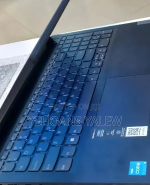 New Laptop Lenovo Ideapad 3 8GB Intel Core I3 SSD 256GB