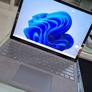 Photo - New Laptop HP Pavilion 14 8GB Intel Core I5 SSD 512GB