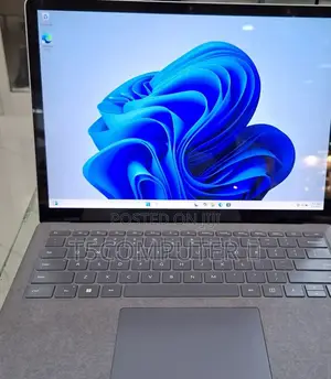 New Laptop Microsoft Surface Laptop 4 16GB Intel Core I7 SSD 512GB