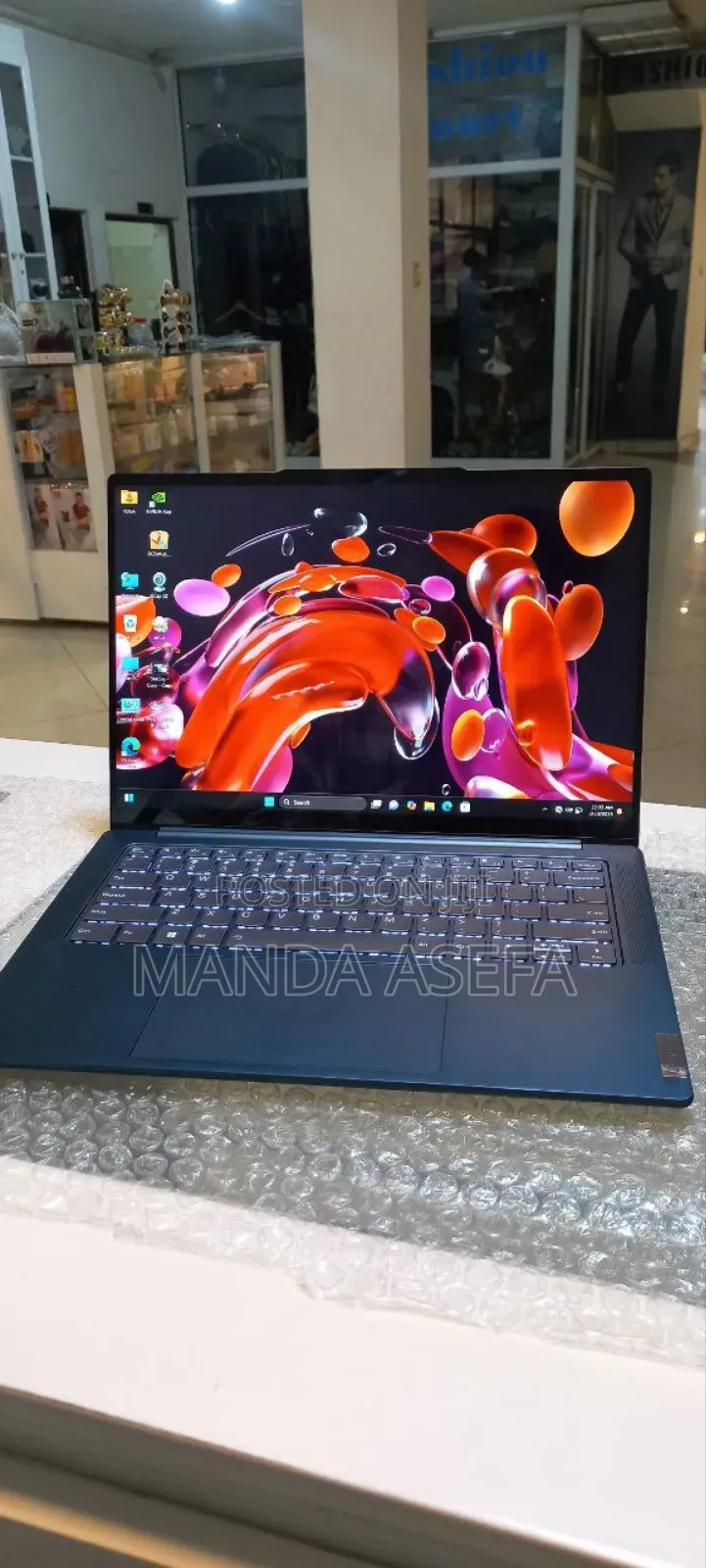 New Laptop Lenovo 32GB Intel Core I7 SSD 1T