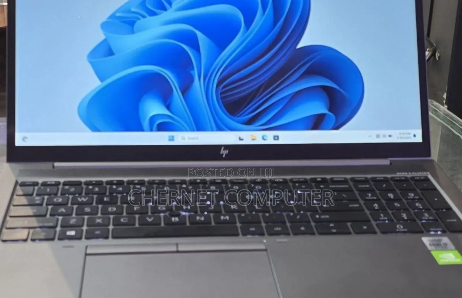 New Laptop HP ZBook Firefly 15 G7 16GB Intel Core I7 SSD 1T