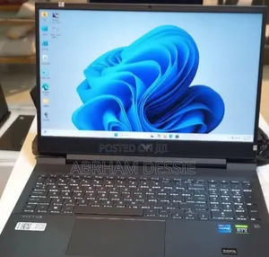New Laptop HP Victus 16 16GB Intel Core I7 SSD 1T