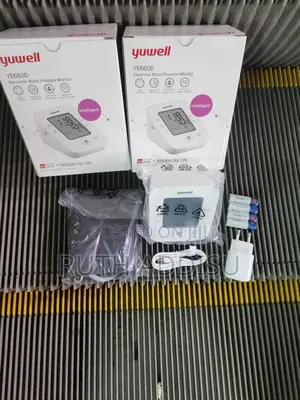 Photo - Digital All in One Blood Pressure Monitor宛轉bp Monitor New麵包bp Monitor