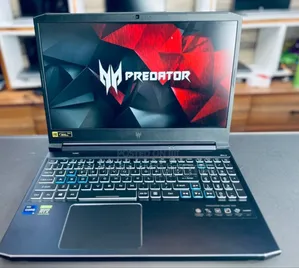 New Laptop Acer Predator Helios 18 PH18-71 16GB Intel Core i9 SSD 1T