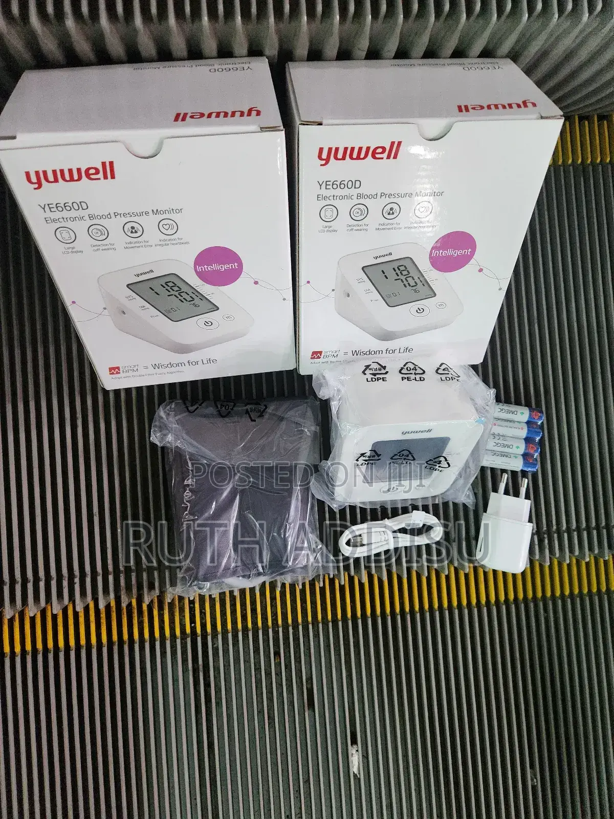 Packed Medical Blood Pressure Monitor麴你digital Bp Monitor Yuwell New