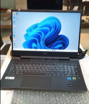 New Laptop HP Victus 16 16GB Intel Core i7 SSD 1T