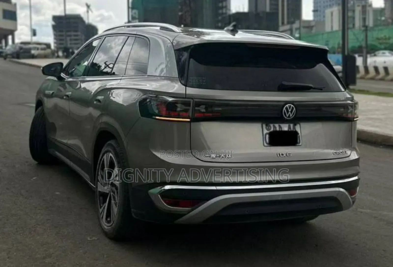 Volkswagen ID.6 2022 Silver