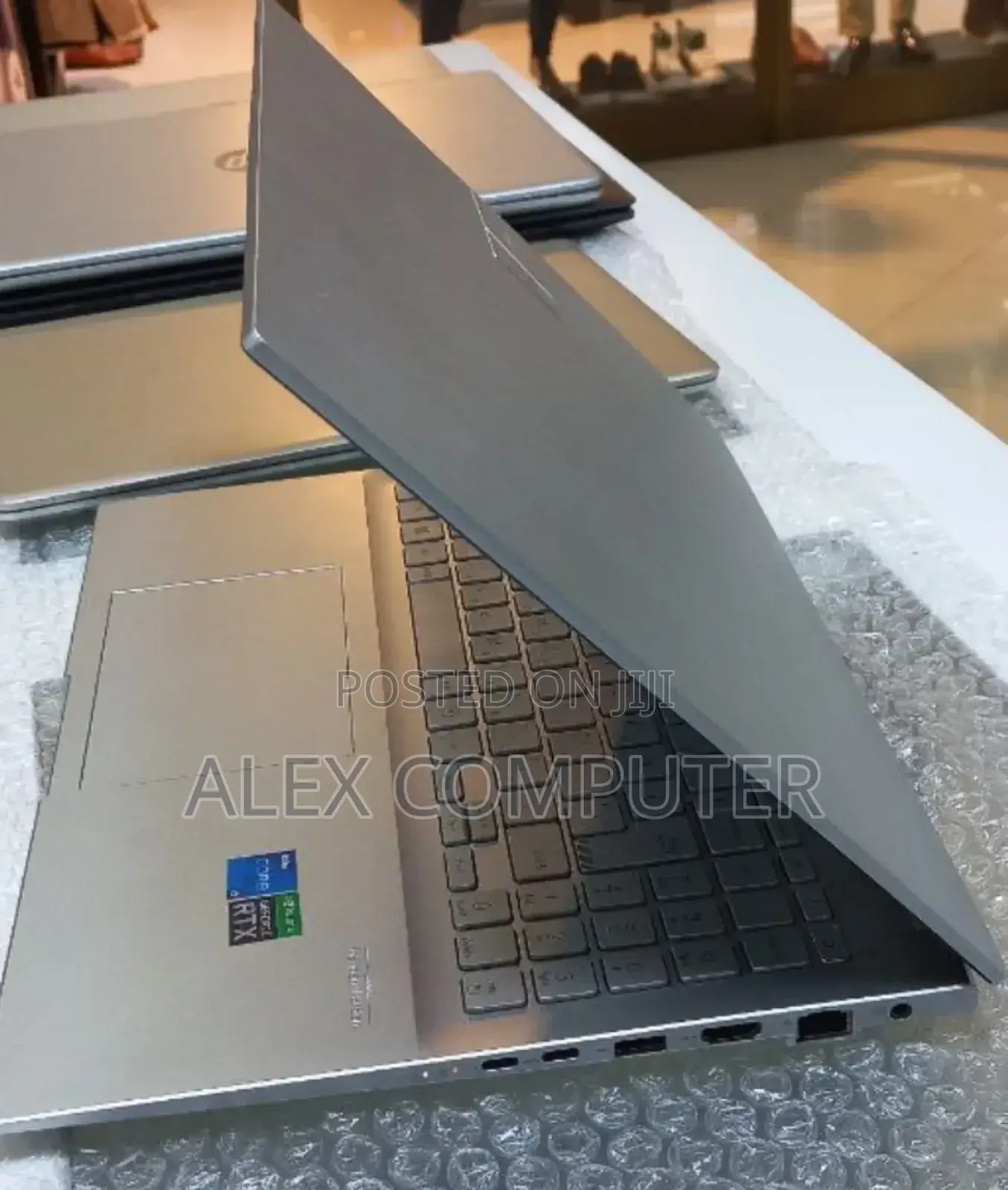 New Laptop Asus VivoBook 15 X505BA 16GB Intel Core I5 SSD 512GB