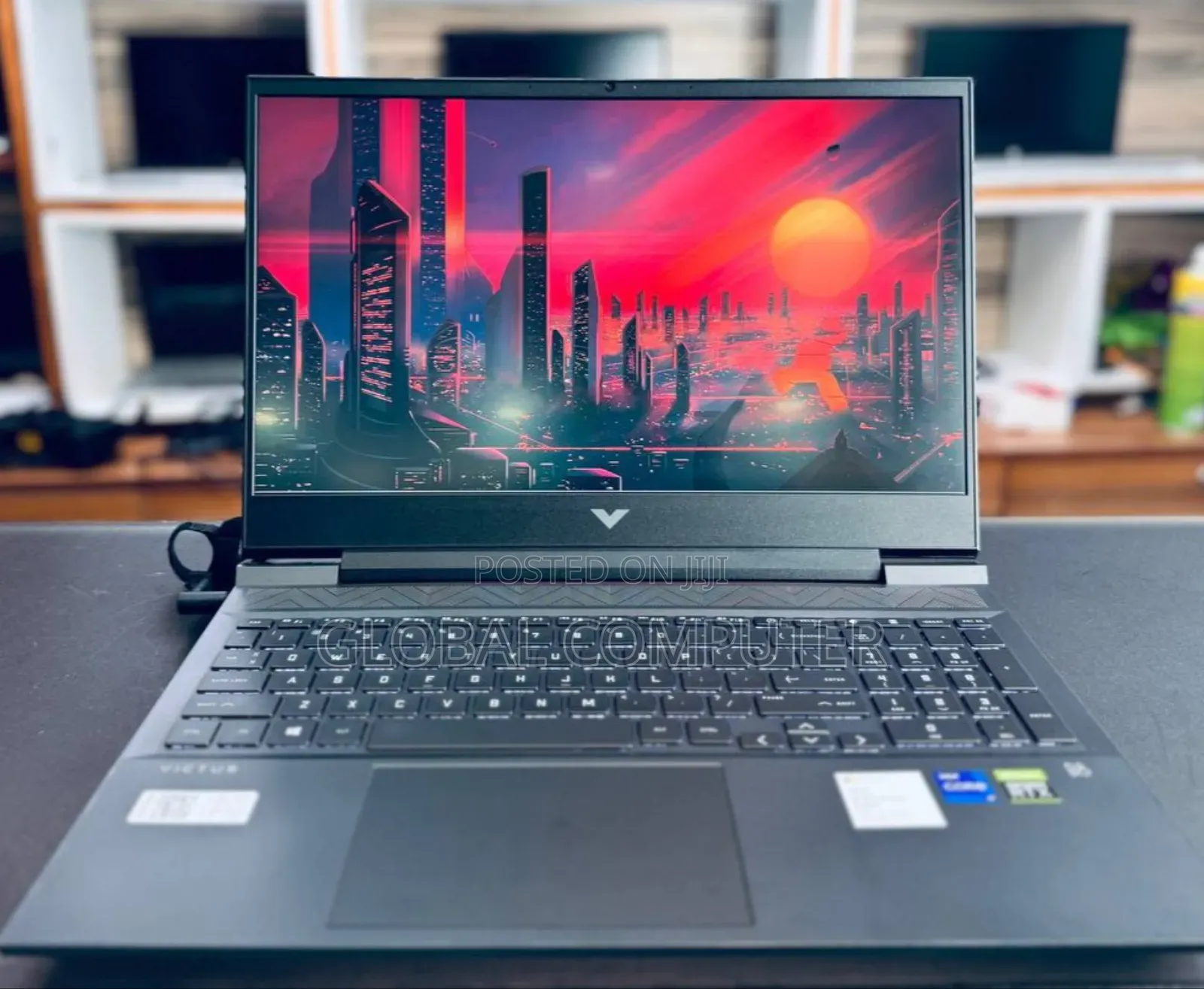 New Laptop HP Victus 16 16GB Intel Core I7 SSD 512GB