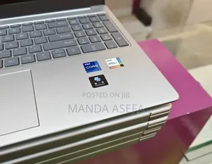 New Laptop HP Stream Notebook 16GB Intel Core I7 SSD 1T