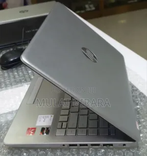 New Laptop HP Stream Notebook 8GB AMD Ryzen 3 SSD 512GB