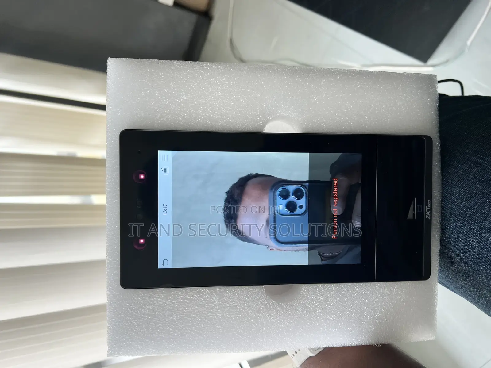 Senseface 7a Face & Finger Time Attendance Access Control Intercom