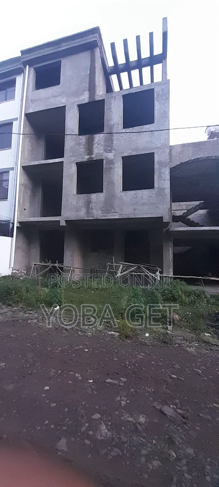6bdrm House in Yoba, Akaky Kaliti for sale