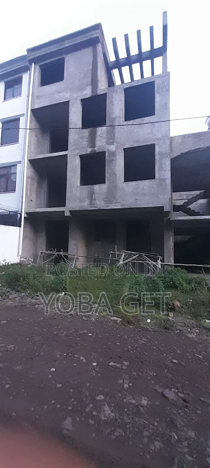 6bdrm House in Yoba, Akaky Kaliti for sale