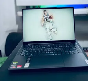 New Laptop Lenovo Thinkpad P14s 16GB AMD Ryzen 7 SSD 1T