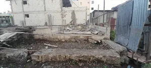 7bdrm House in Akaky Kaliti for sale