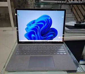 New Laptop Microsoft Surface Laptop 4 16GB Intel Core I7 SSD 512GB