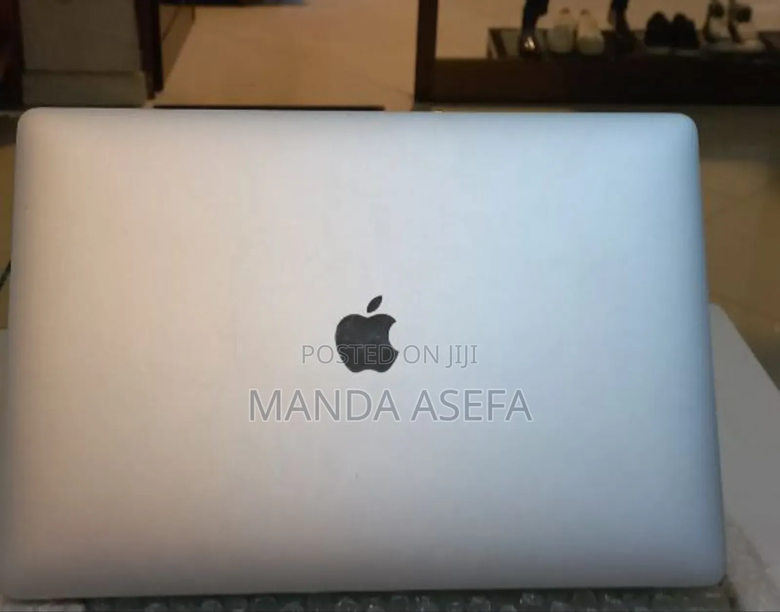 New Laptop Apple MacBook Pro 2017 16GB Intel Core I7 SSD 256GB