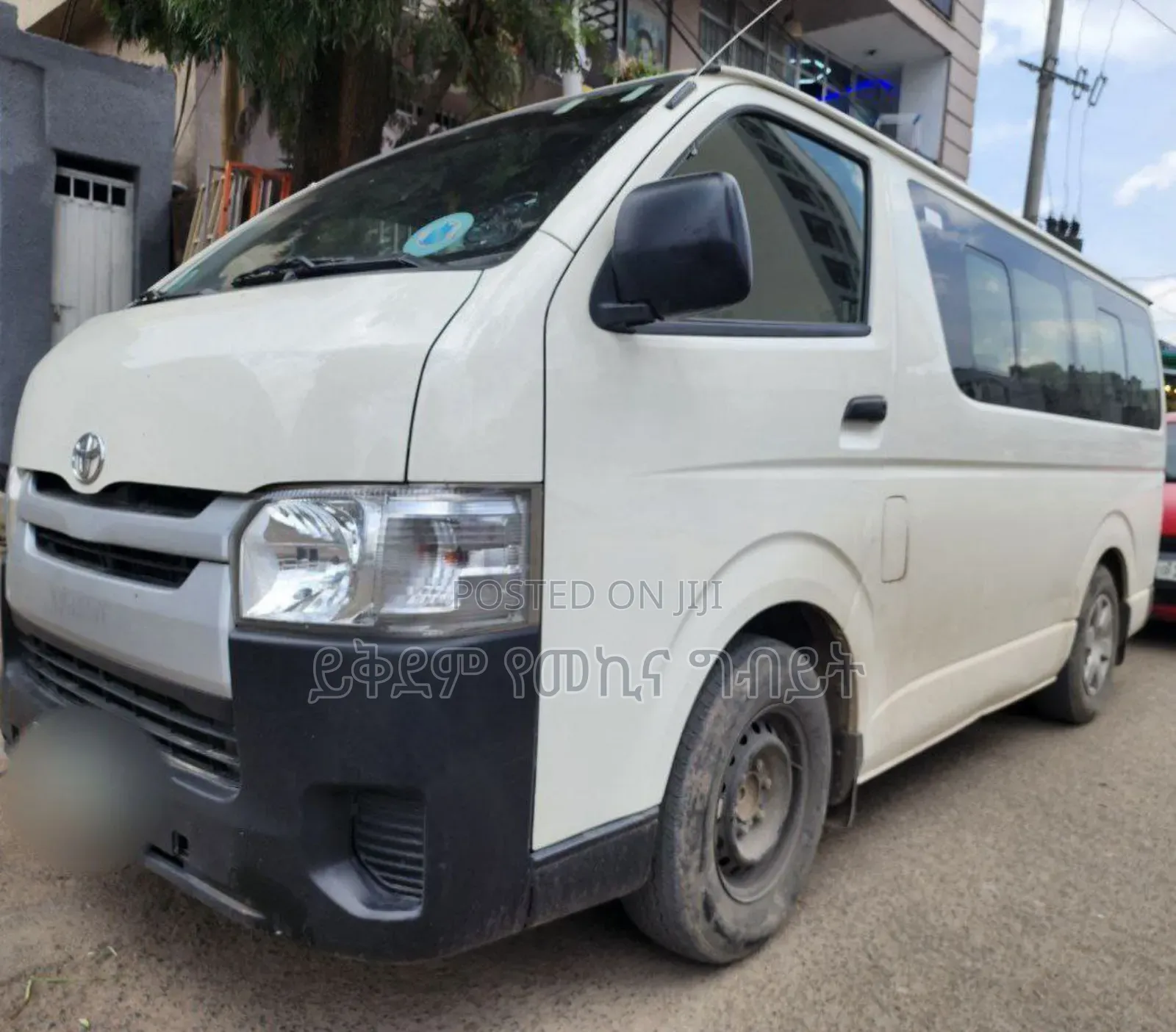 Toyota HiAce 2020 White