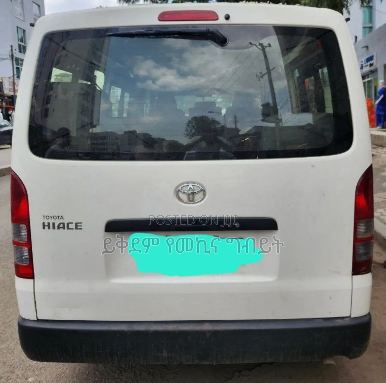 Toyota HiAce 2020 White