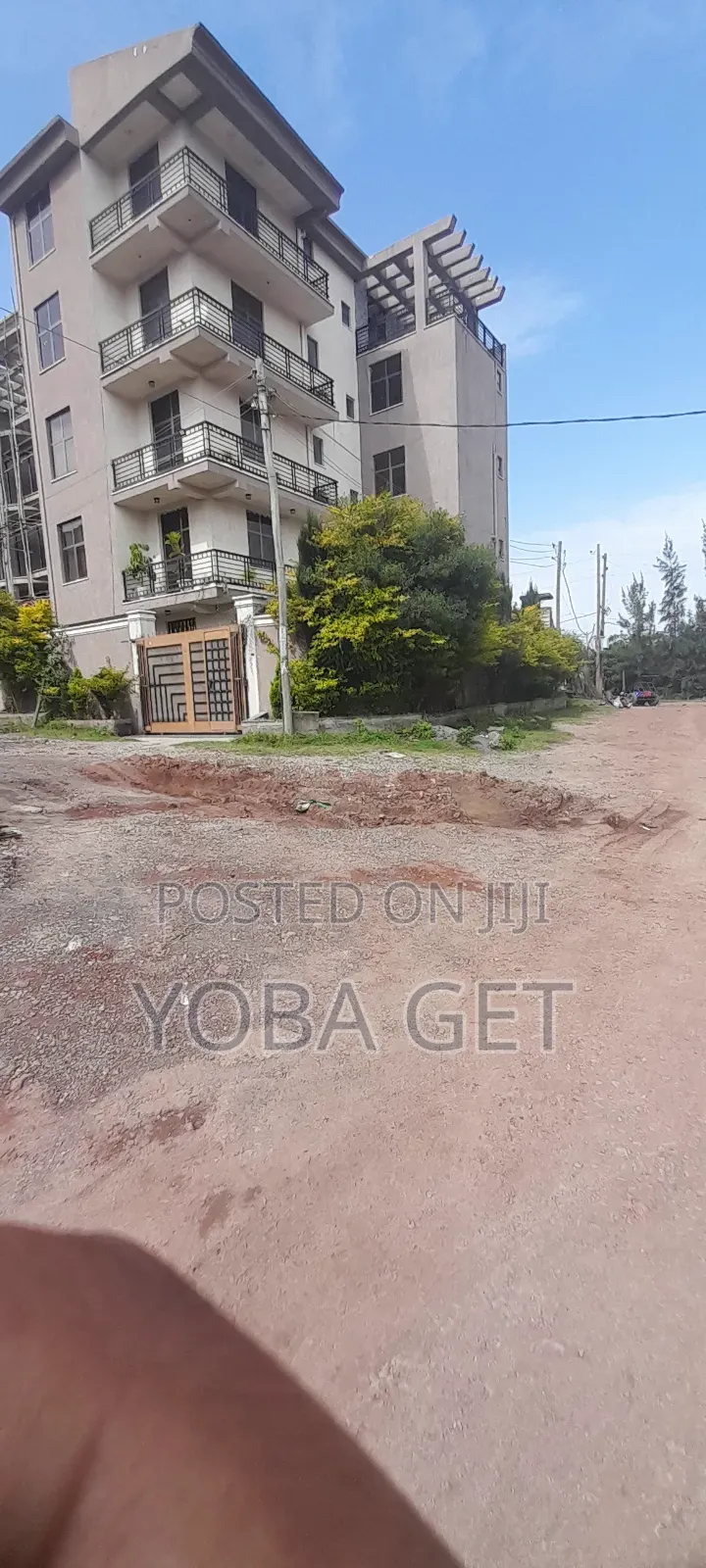 Furnished 12bdrm House in Yoba, Akaky Kaliti for sale