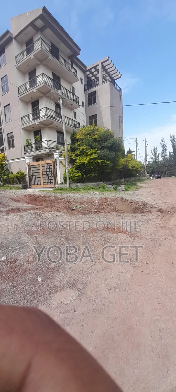 Furnished 12bdrm House in Yoba, Akaky Kaliti for sale