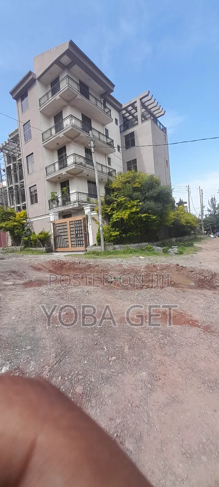 Furnished 12bdrm House in Yoba, Akaky Kaliti for sale