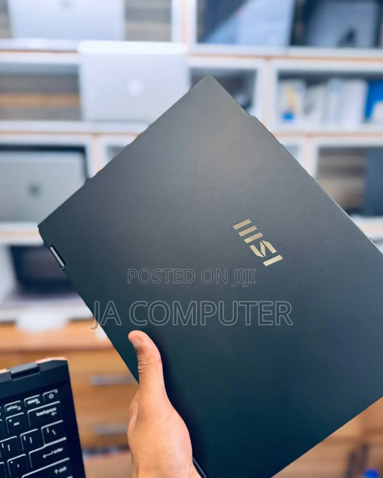 New Laptop MSI Summit E13 Flip Evo 16GB Intel Core Ultra 7 SSD 1T