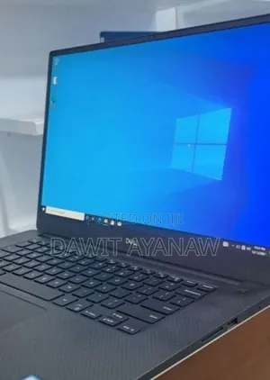 New Laptop Dell 16GB Intel Core i7 SSD 512GB