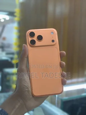 Photo - New Apple iPhone 17 Pro Max 256 GB