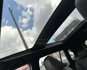 Toyota Corolla Cross Hybrid 2024 Green