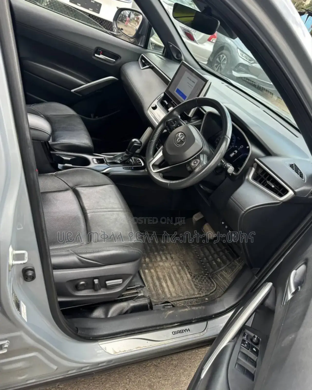 Toyota Corolla Cross Hybrid 2024 Green