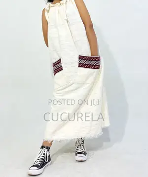 Photo - Artisan Pocket Detail Cotton Maxi Shift Dress